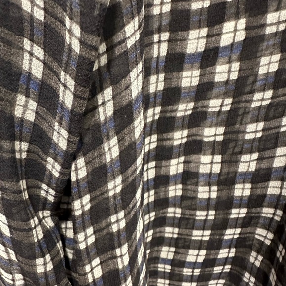 Club Monaco sheer plaid blouse. - Picture 3 of 3